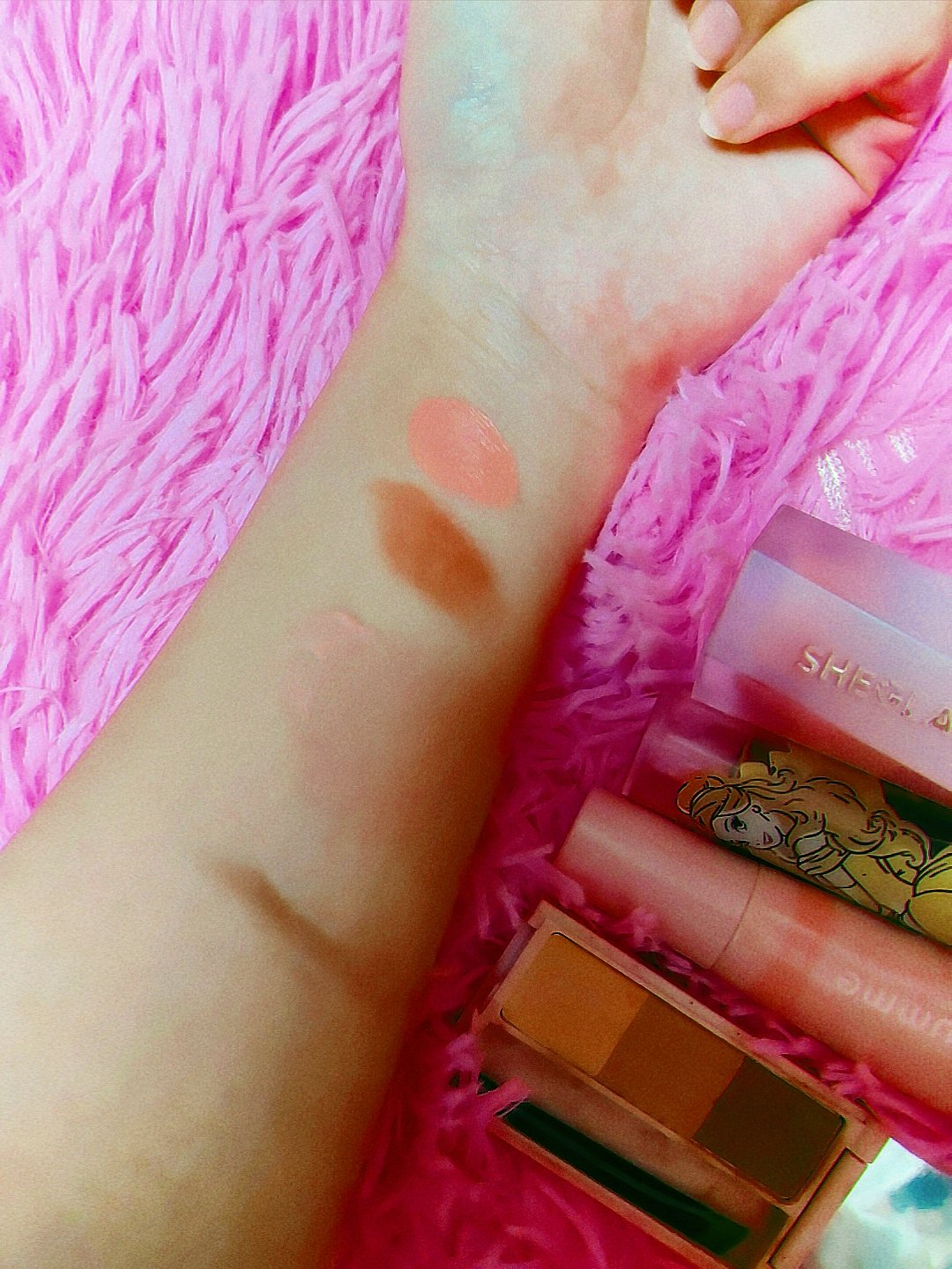 シーグラム カラーブルーム リキッドブラッシュ/SHEGLAM/リキッドチークを使ったクチコミ（1枚目）