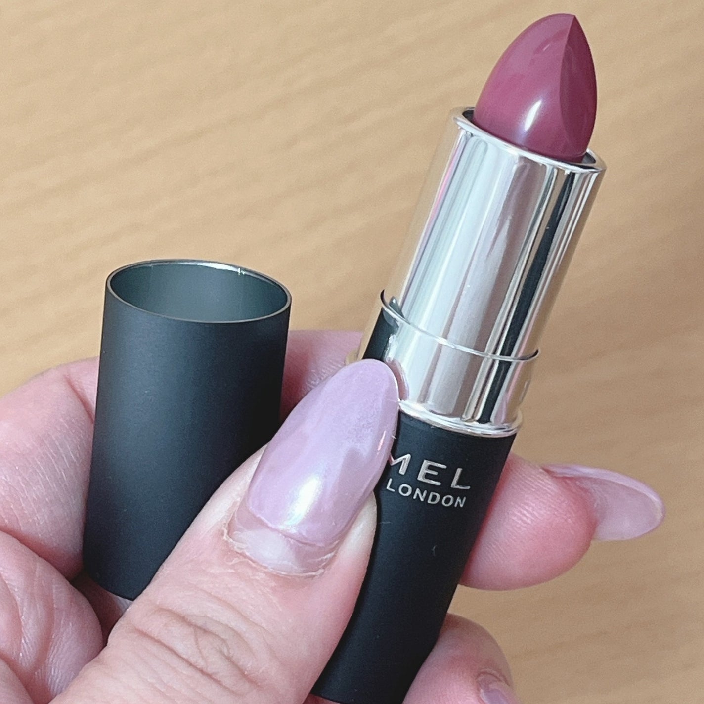 マシュマロルック リップスティック/リンメル ロンドン/口紅を使ったクチコミ(2枚目)