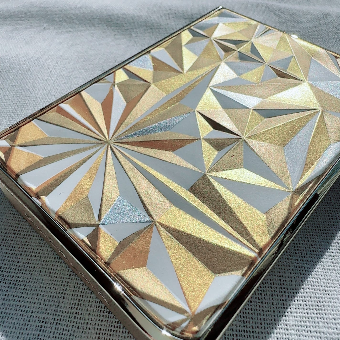 オンブル ジェ/GUERLAIN/アイシャドウパレットを使ったクチコミ(4枚目)