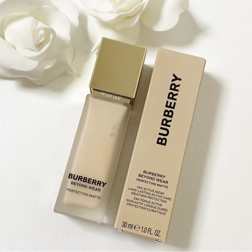 バーバリー ビヨンド ウェア パーフェクティング マット/Burberry Beauty/リキッドファンデーションを使ったクチコミ（1枚目）