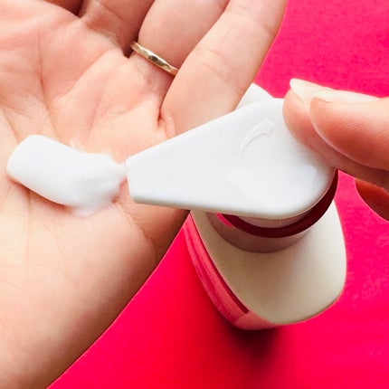 ノルウェー フォーミュラ インテンスリペア ボディ エマルジョン 450ml/Neutrogena/ボディローションを使ったクチコミ(2枚目)