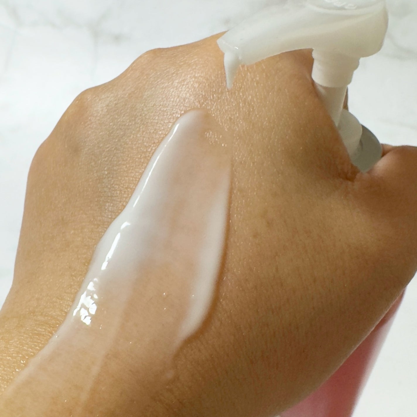 dakota on LIPS 「LeChatelard1802PeonyBouquetBody..」(4枚目)