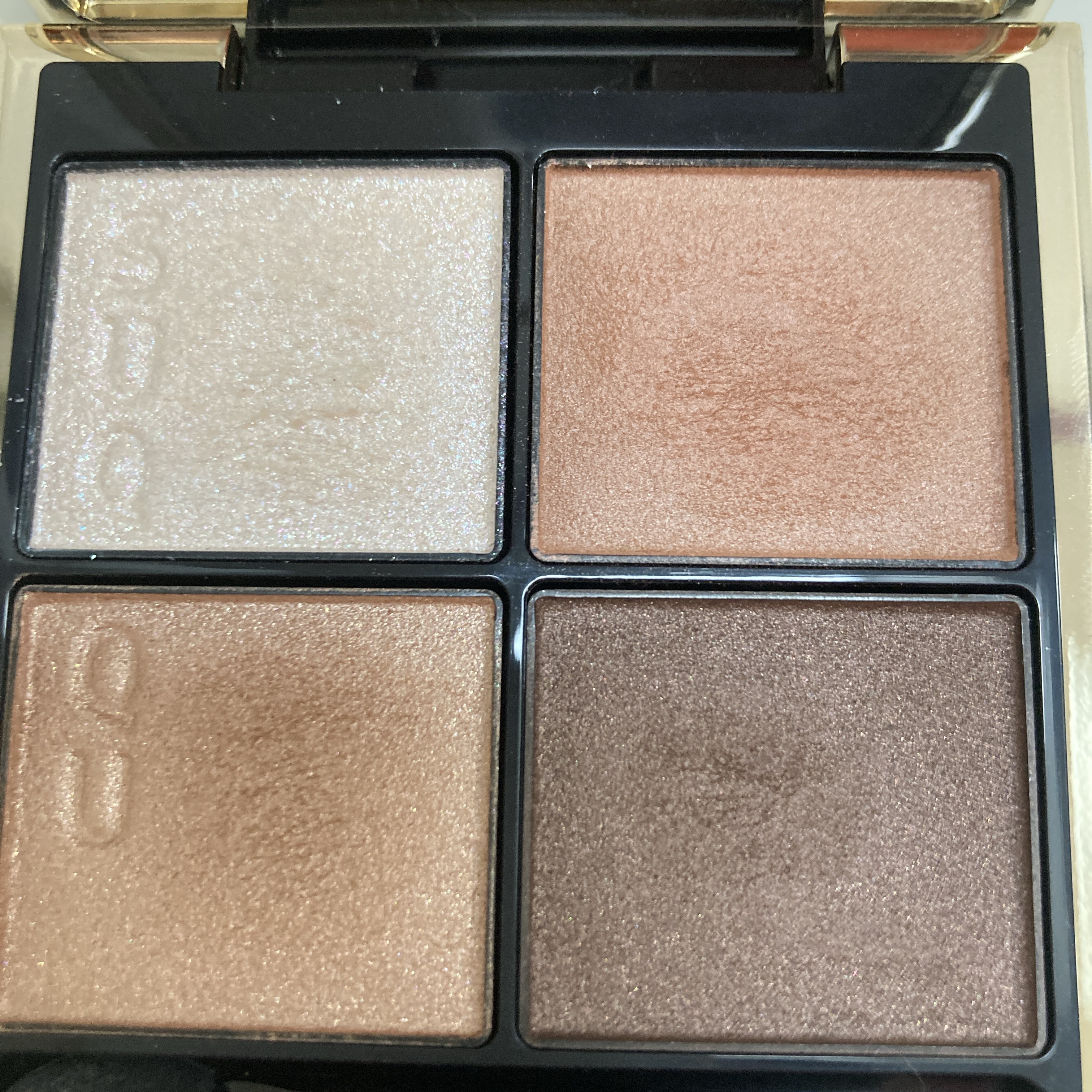 シグニチャー カラー アイズ 15 凛覗 -RINNOZOKI / SUQQU(スック) | LIPS