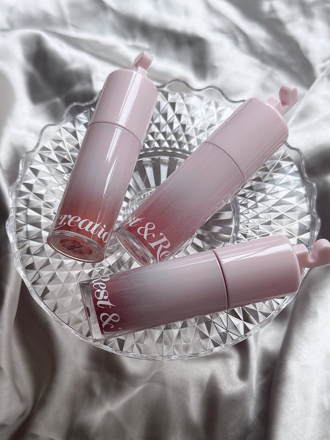 ウォーターグレーズリップティント/Rest & Recreation BEAUTY/リップティントを使ったクチコミ（3枚目）