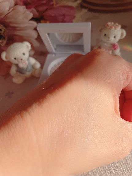 Ofra Cosmetics MINI HIGHLIGHTERのクチコミ「Meline さんを通して、ofracosmeticsさんのミニハイライター
《カラー:clo.....」(3枚目)