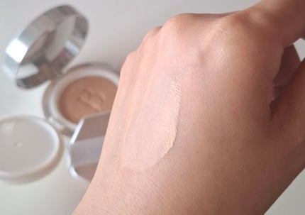 カバーリシャス アルティメット ホワイトクッション/BANILA CO/クッションファンデーションを使ったクチコミ(4枚目)