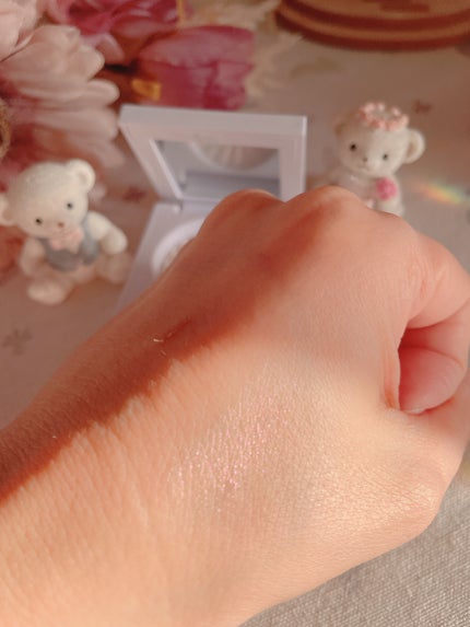 Ofra Cosmetics MINI HIGHLIGHTERのクチコミ「Meline さんを通して、ofracosmeticsさんのミニハイライター
《カラー:clo.....」(2枚目)