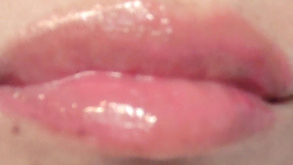 メロウデューリップエッセンス/キャンメイク/リップケアを使ったクチコミ(5枚目)