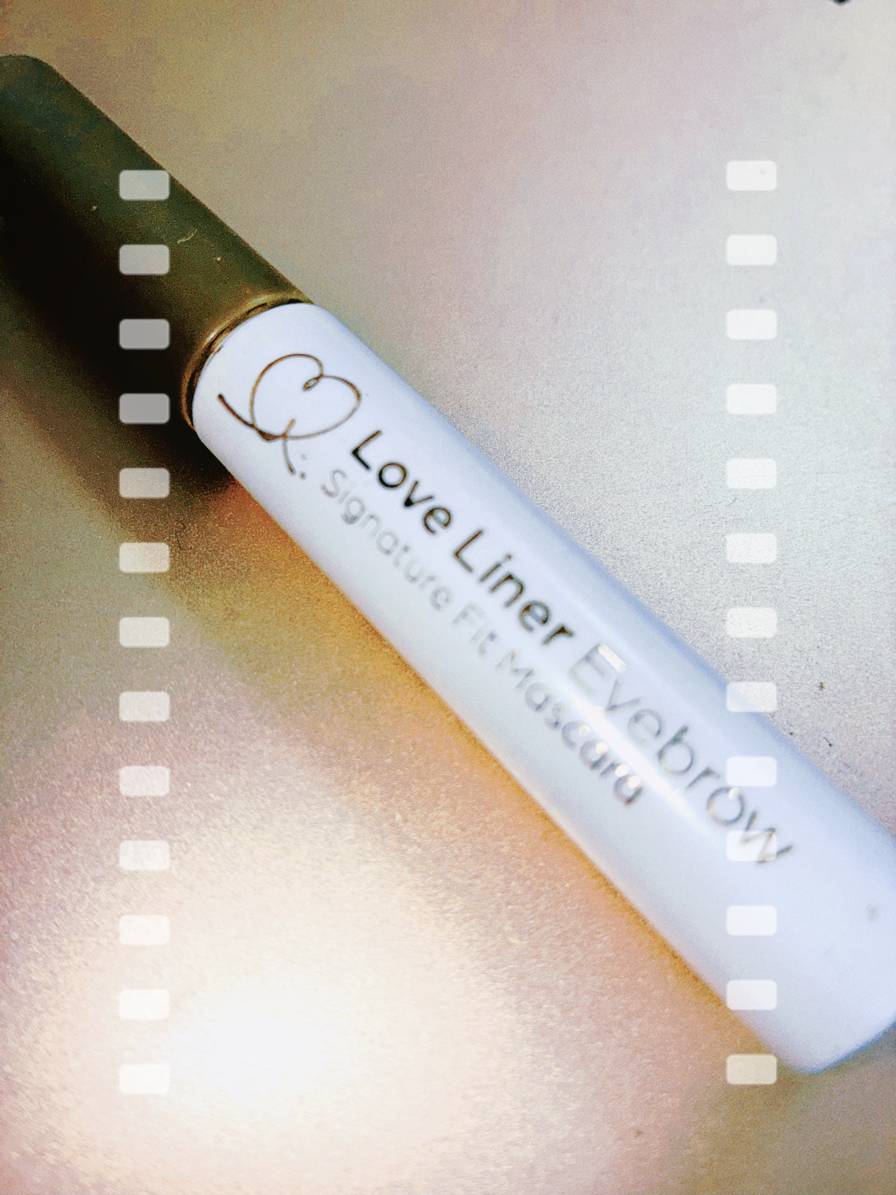 ラブ・ライナー　シグネチャーフィットマスカラ＜アイブロウ＞/ラブ・ライナー/眉マスカラを使ったクチコミ（1枚目）