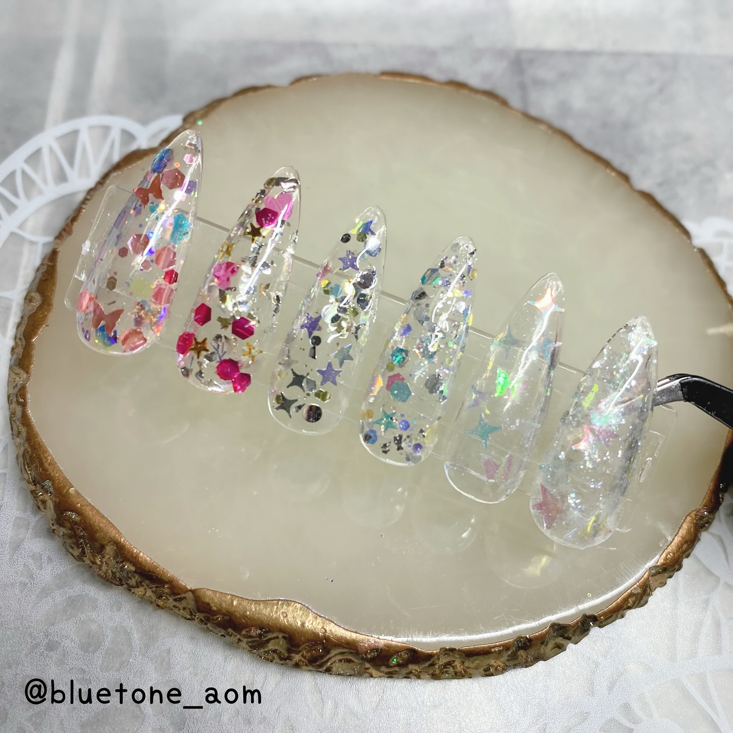 ホリデーグリッター/WSPT JAPAN/ネイル用品を使ったクチコミ（2枚目）