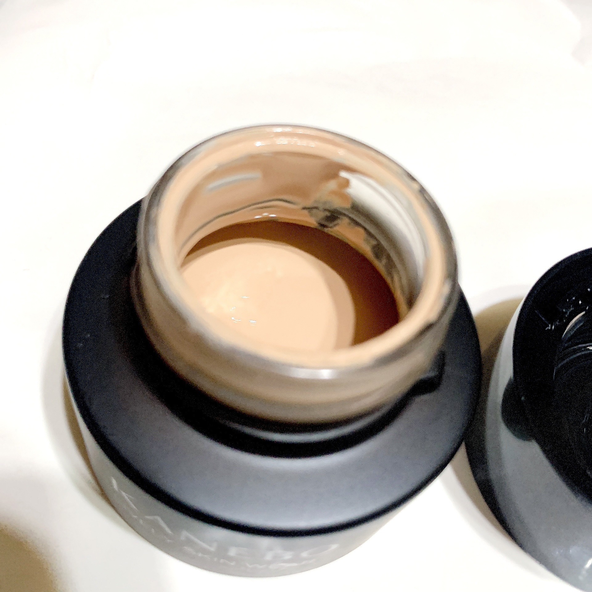 ライブリースキン　ウェア/KANEBO/クリーム・エマルジョンファンデーションを使ったクチコミ（2枚目）