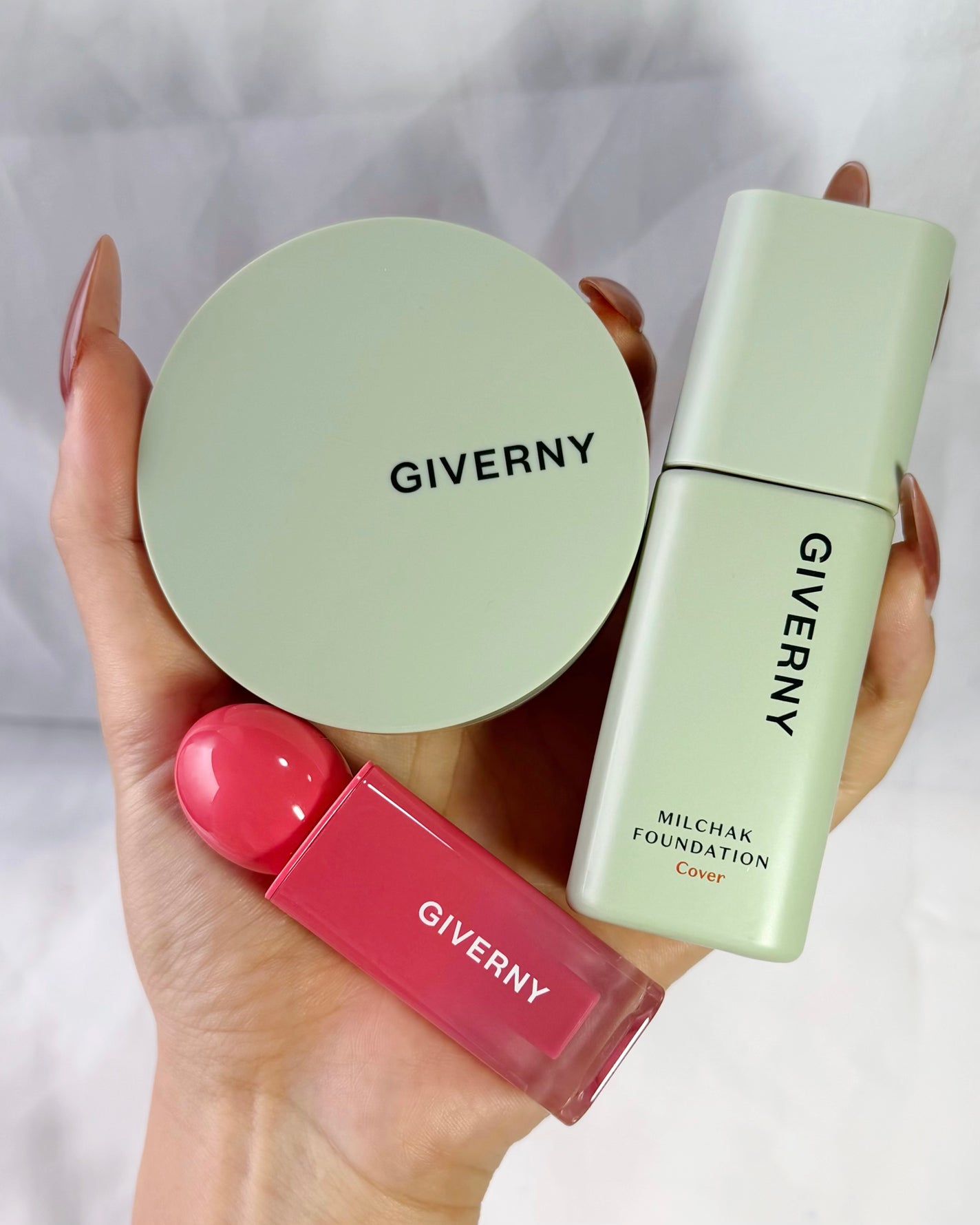 ジヴェルニー 密着カバークッション/GIVERNY/クッションファンデーションを使ったクチコミ(7枚目)