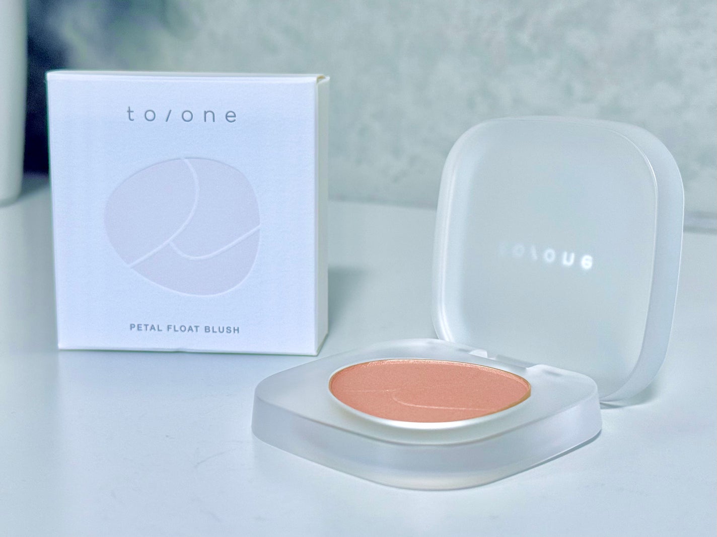 トーン ペタル フロート ブラッシュ/to/one/パウダーチークを使ったクチコミ(1枚目)