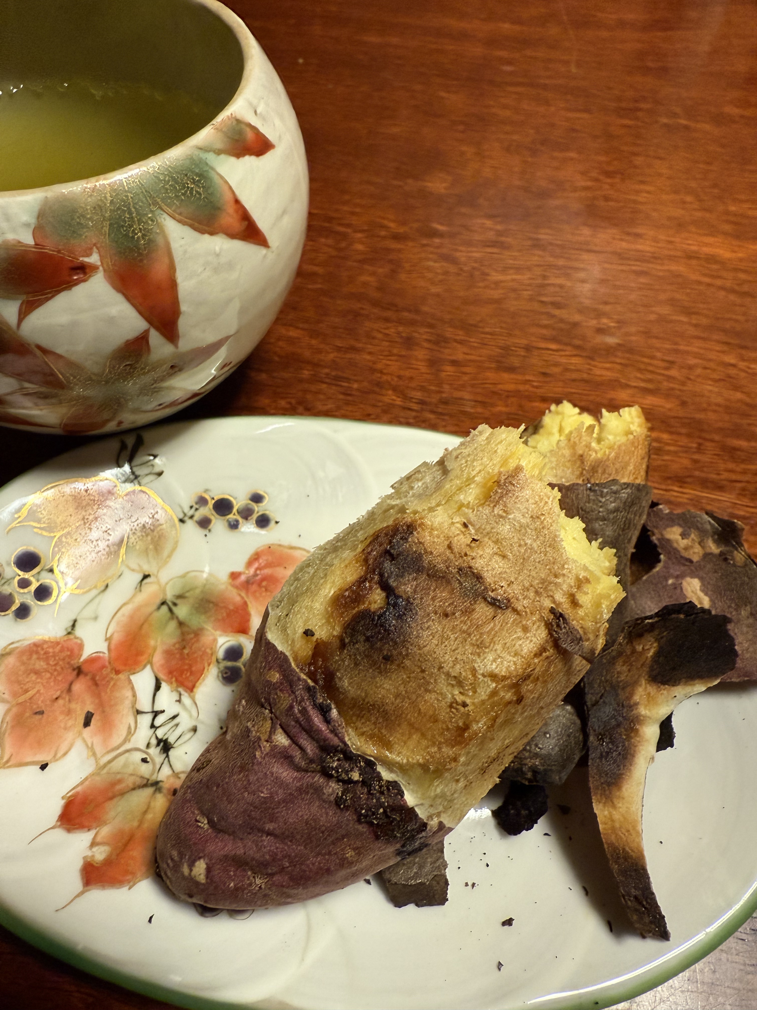 アロマセラピーアソシエイツ ミニチュア バスオイルコレクション Nのクチコミ「🛁贅沢バスタイム🛁


1人でゆっくり贅沢お風呂のお供は、ピンクソルトとアロマセラピーアソシエ.....」（3枚目）