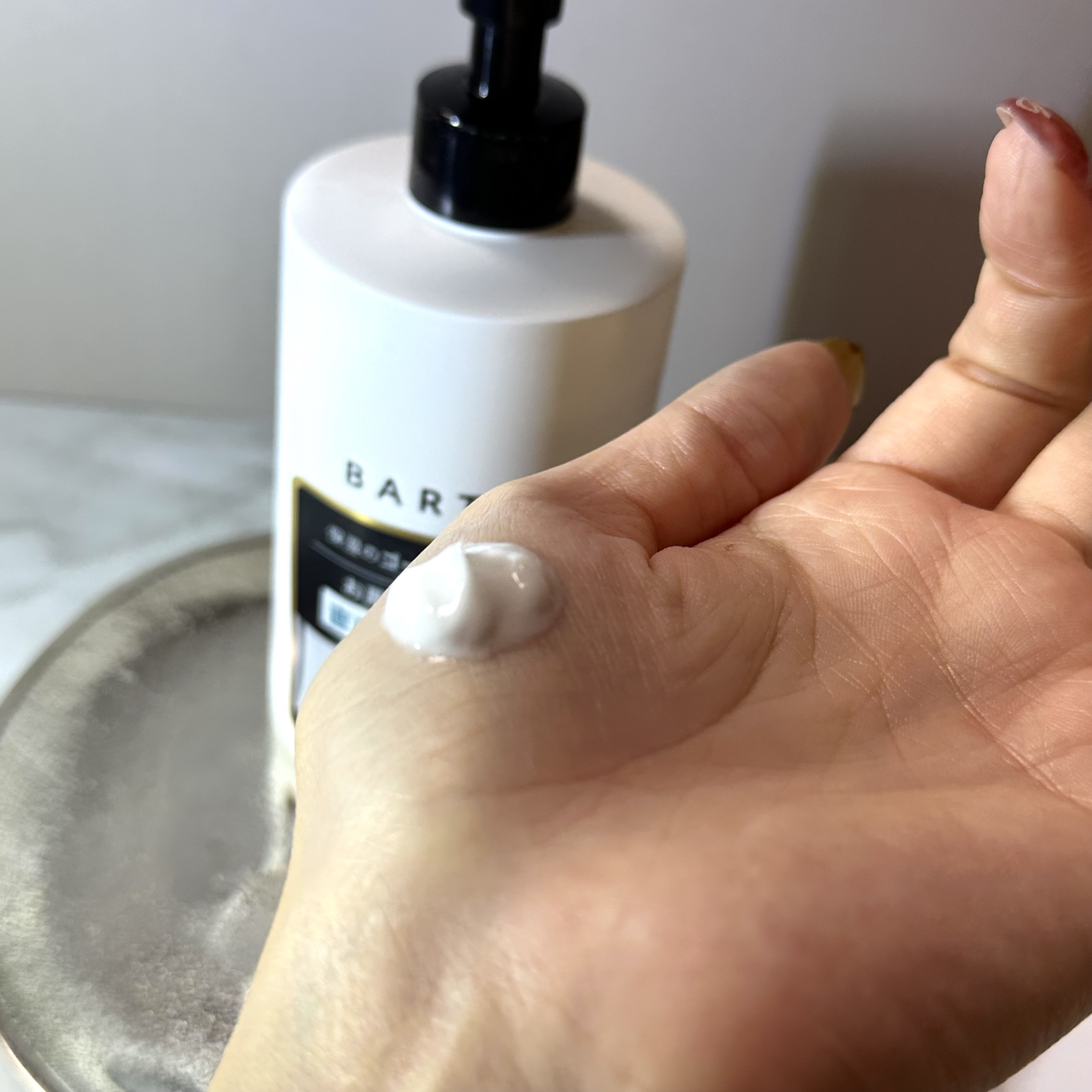 プレミアムボディクリーム at bath time/BARTH/ボディクリームを使ったクチコミ（3枚目）