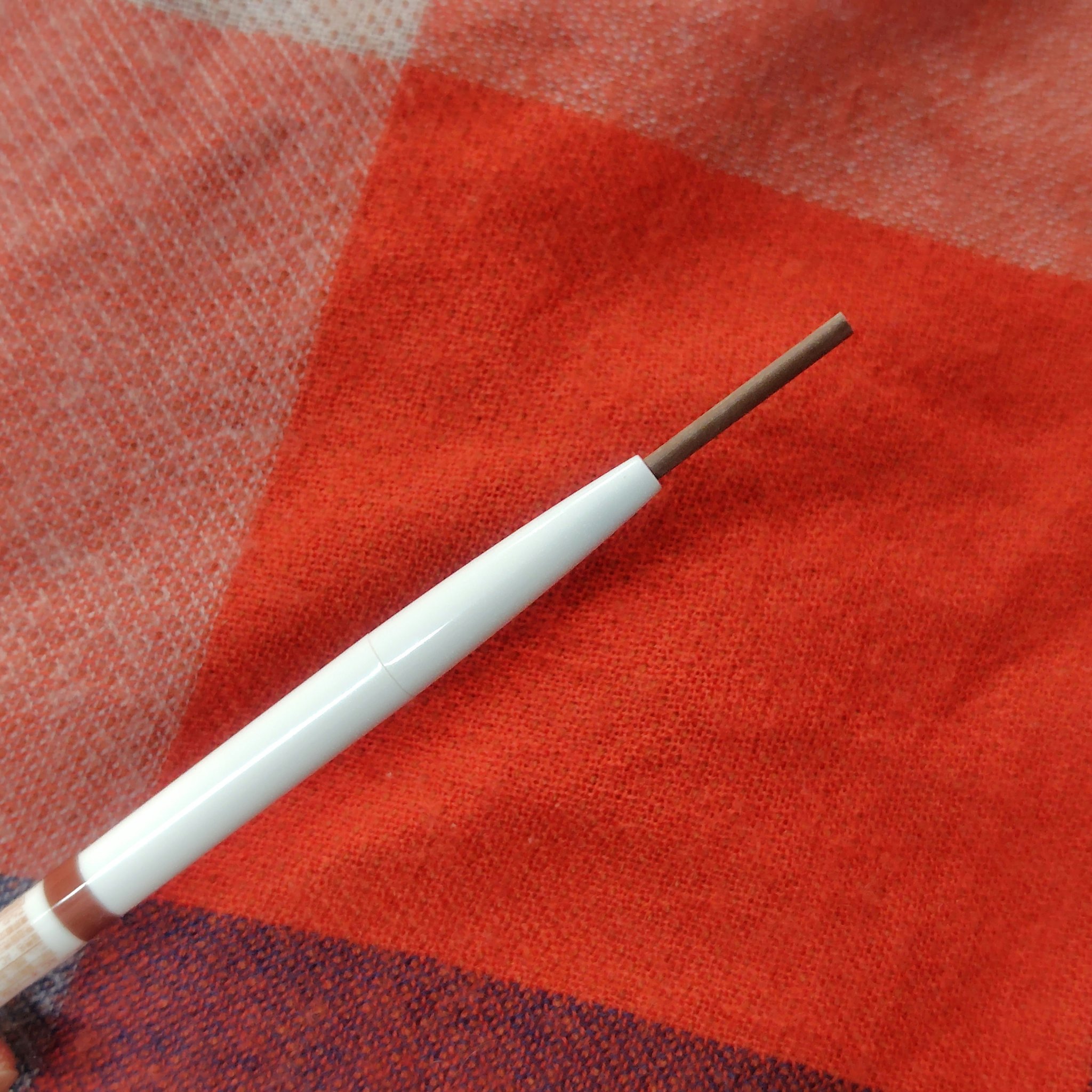 オーバルアイブロウペンシル/セリア/アイブロウペンシルを使ったクチコミ（3枚目）