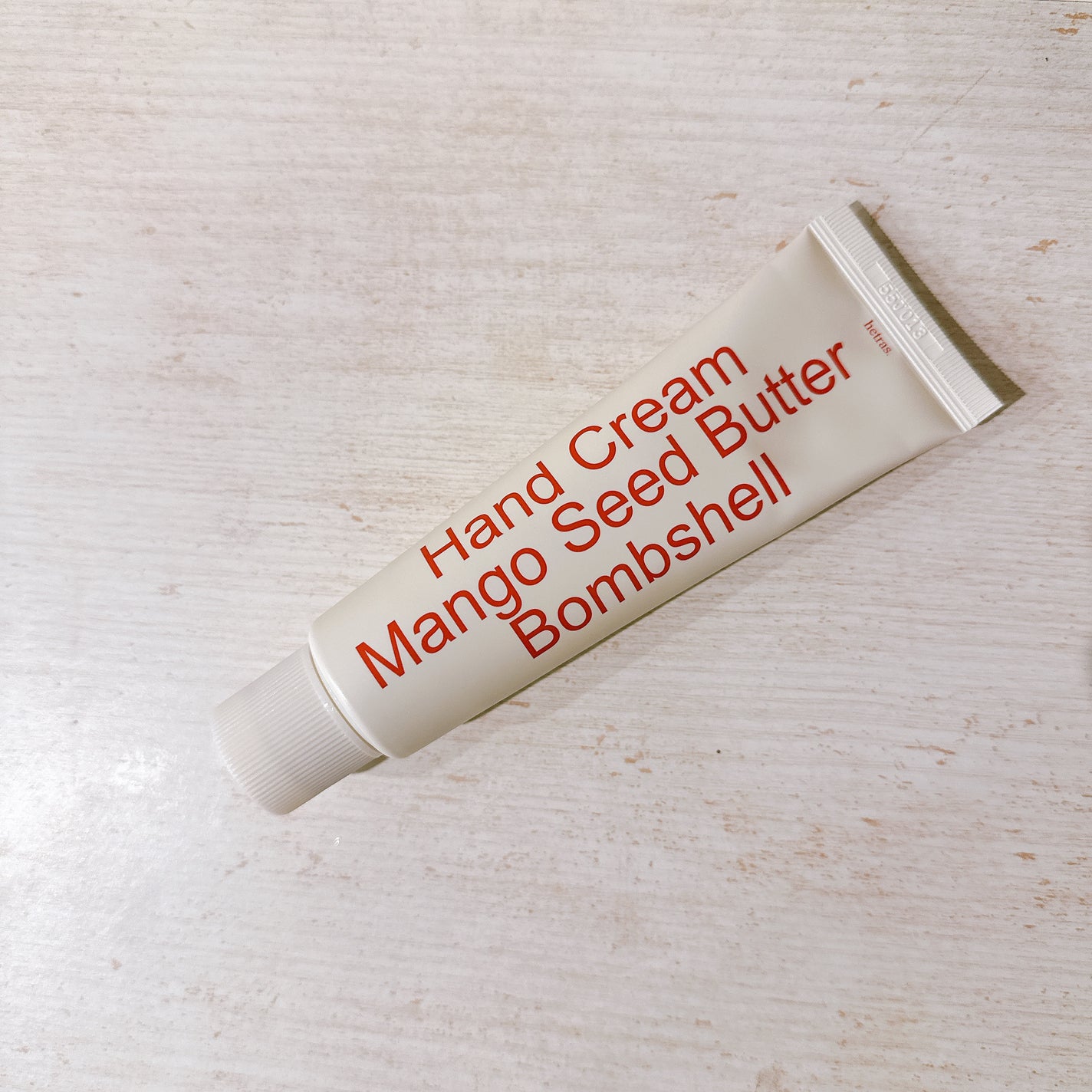 ヘトラス マンゴーシードバター パフューム ハンドクリーム/hetras/ハンドクリームを使ったクチコミ(2枚目)