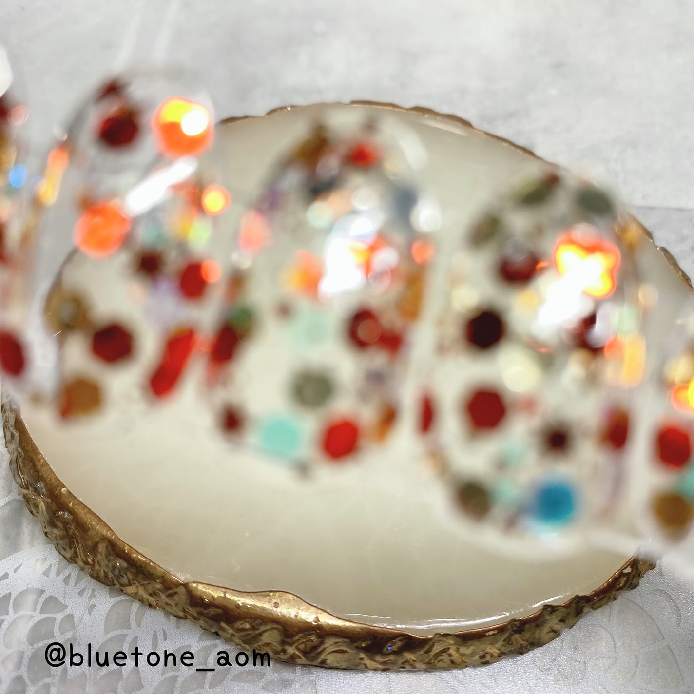 ⋆͛🦖⋆͛aomi on LIPS 「秋っぽいホログラムミックス!SHEINで購入したホログラム☺️..」(5枚目)