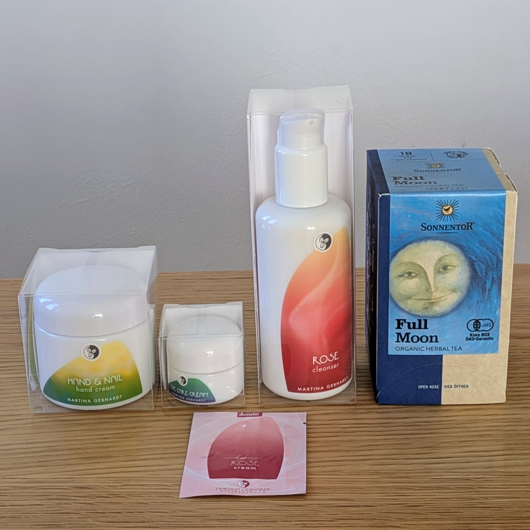 マルティナ オーガニックスキンケア ローズクレンジングミルクのクチコミ「#全身うるおい強化週間

おもちゃ箱さんのオンラインストアでセールをされていたので、
これから.....」（1枚目）