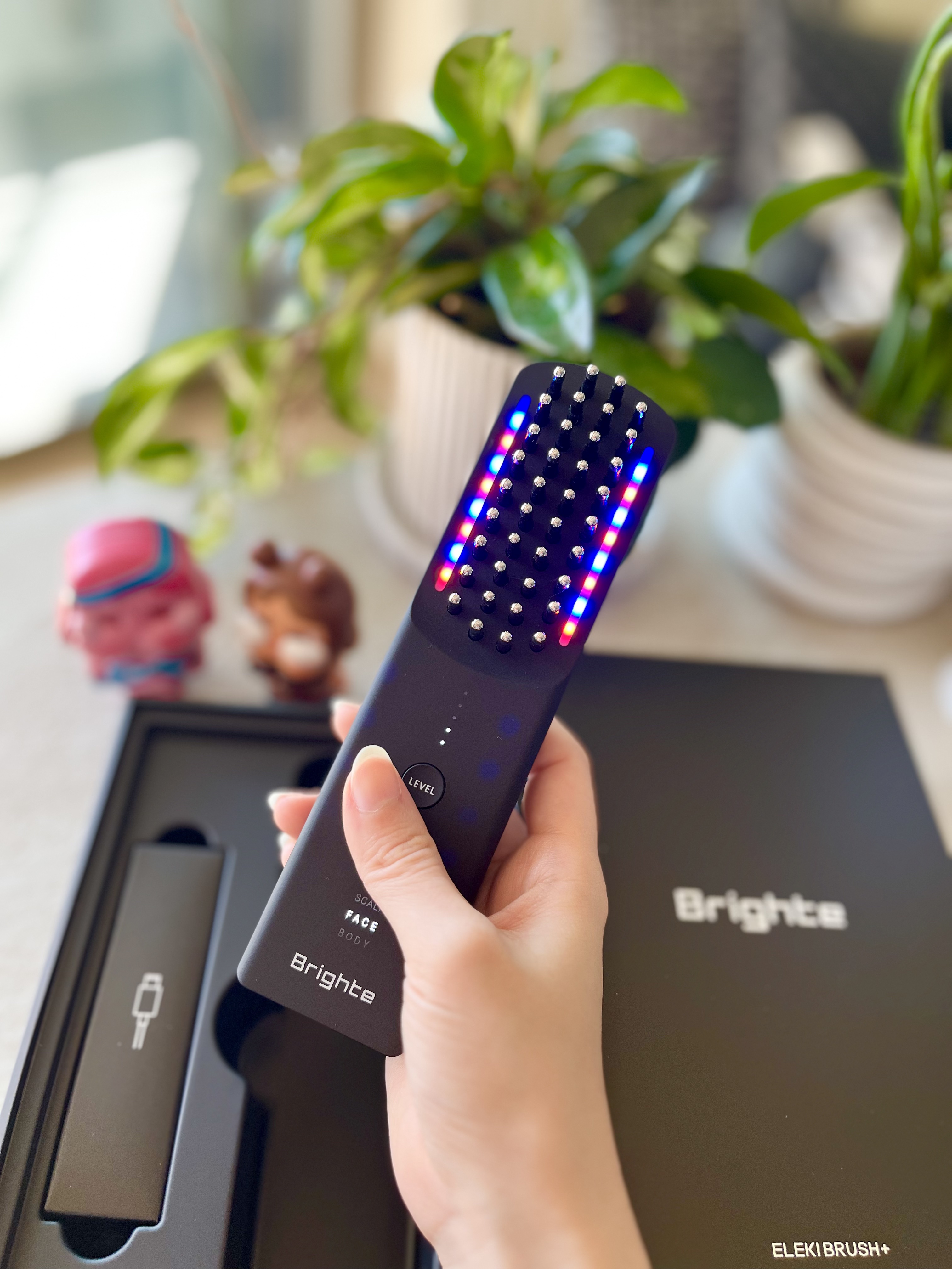 ELEKI BRUSH＋/Brighte/美顔器・マッサージを使ったクチコミ（1枚目）