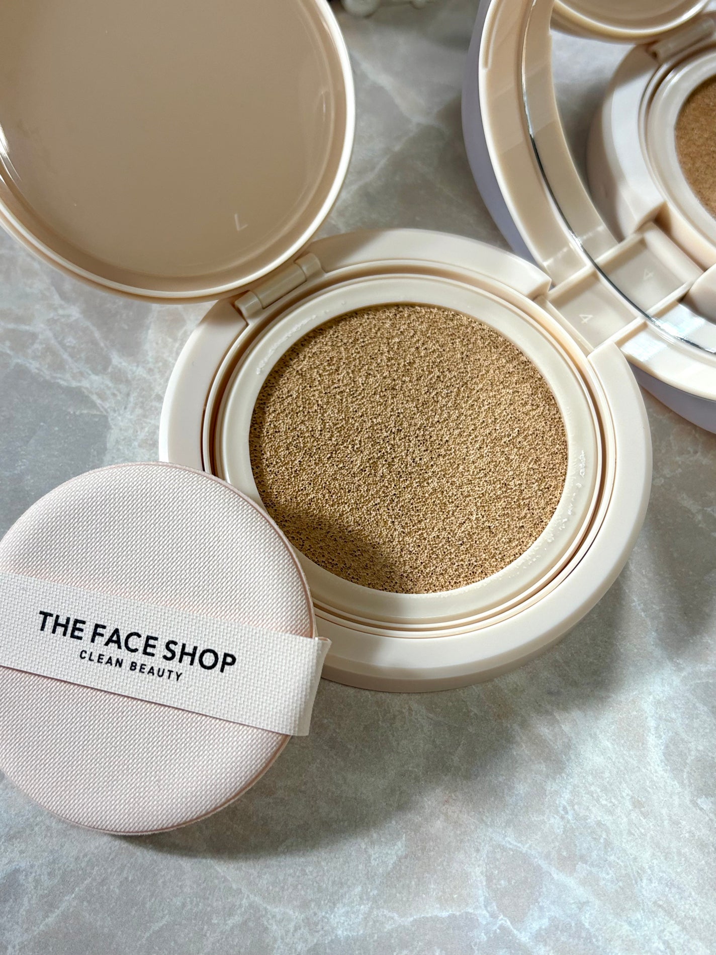 インクラスティングクッションファンデーション/THE FACE SHOP/クッションファンデーションを使ったクチコミ(2枚目)