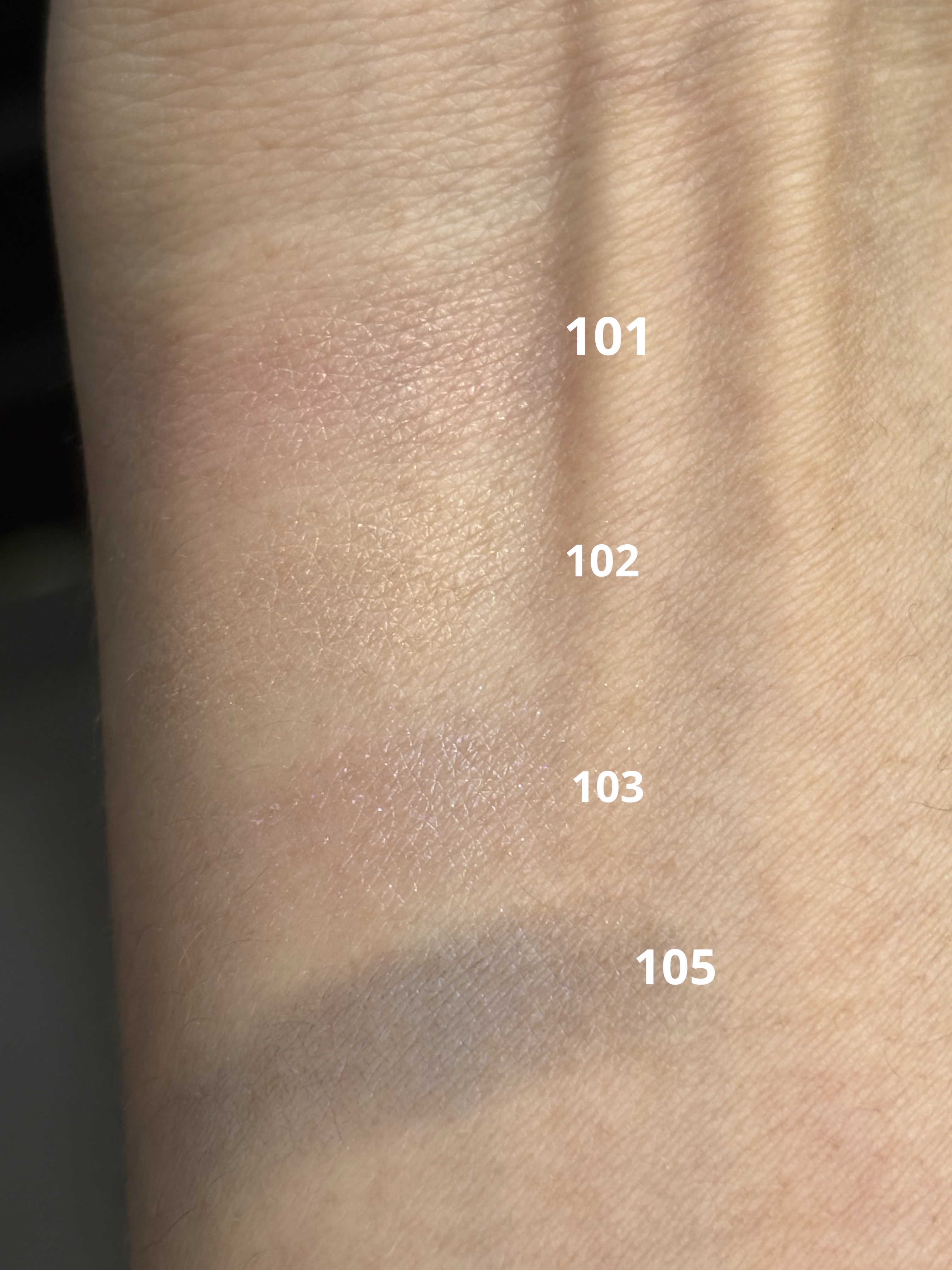 オンブルクルールソロ/クレ・ド・ポー ボーテ/単色アイシャドウを使ったクチコミ（3枚目）