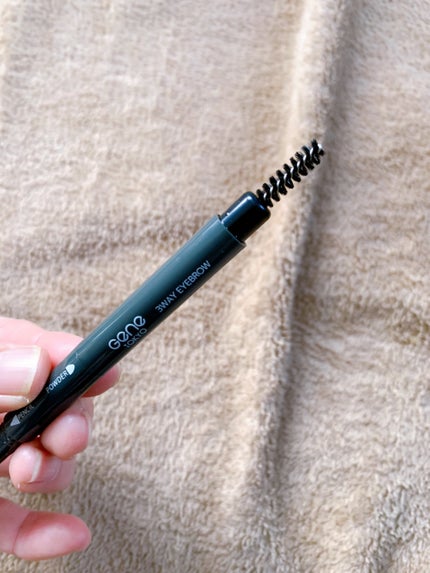GENE3WAYアイブロウ三角芯タイプ/セリア/アイブロウペンシルを使ったクチコミ(5枚目)