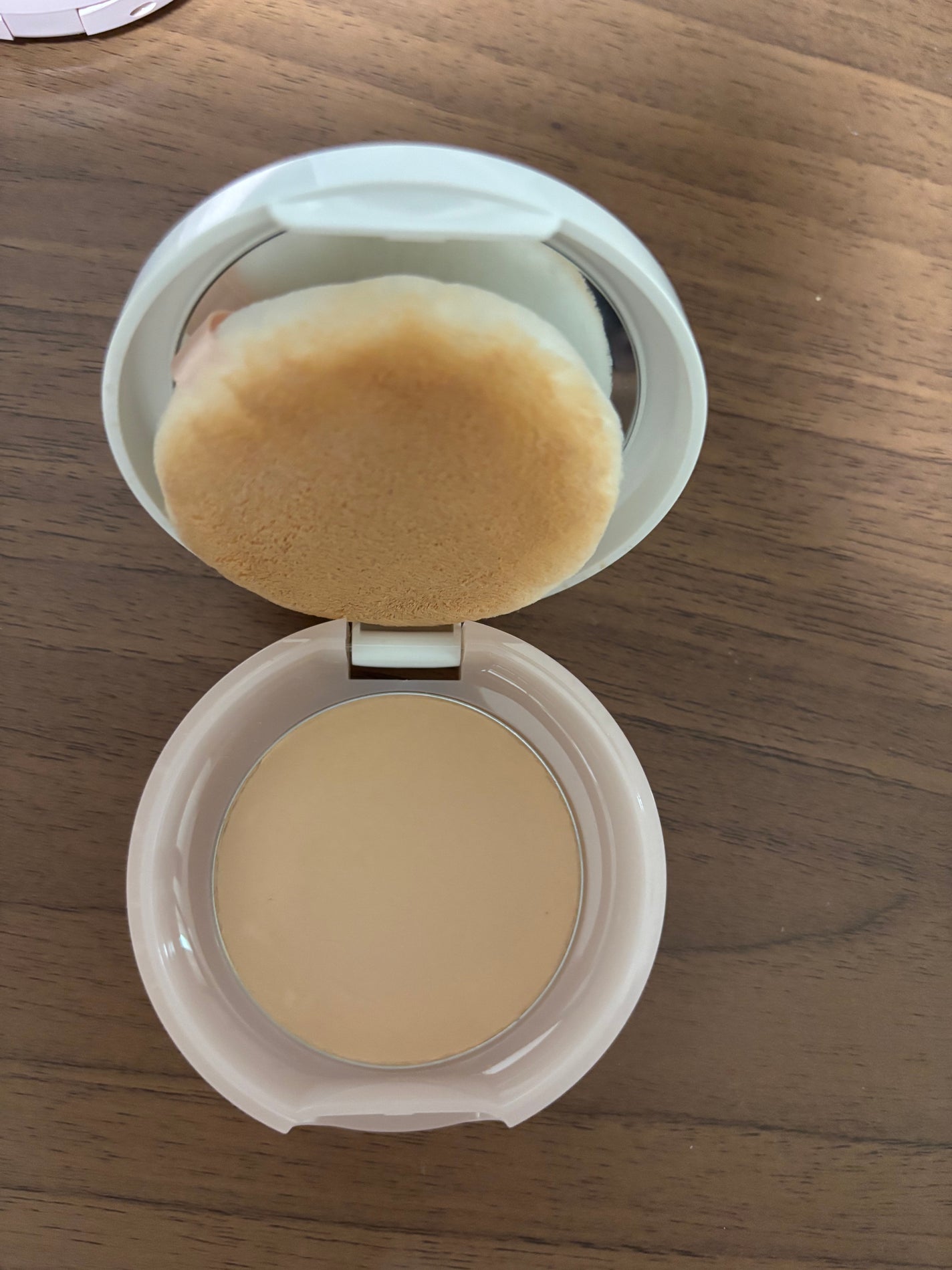 ベースメイク しっとり肌 パウダーファンデーション/キュレル/パウダーファンデーションを使ったクチコミ(2枚目)