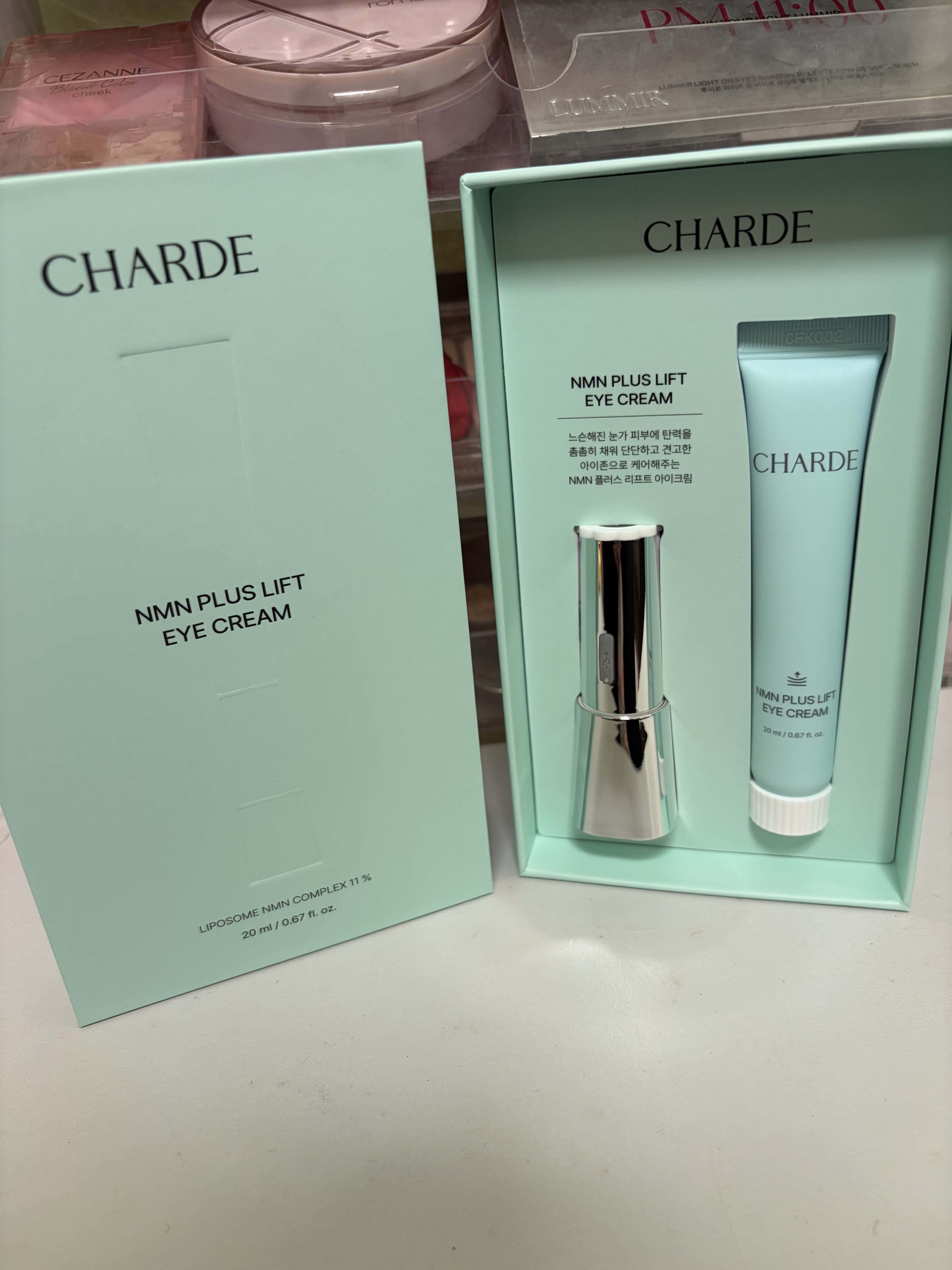 NMNプラスリフトアイクリーム/CHARDE/アイケア・アイクリームを使ったクチコミ（2枚目）