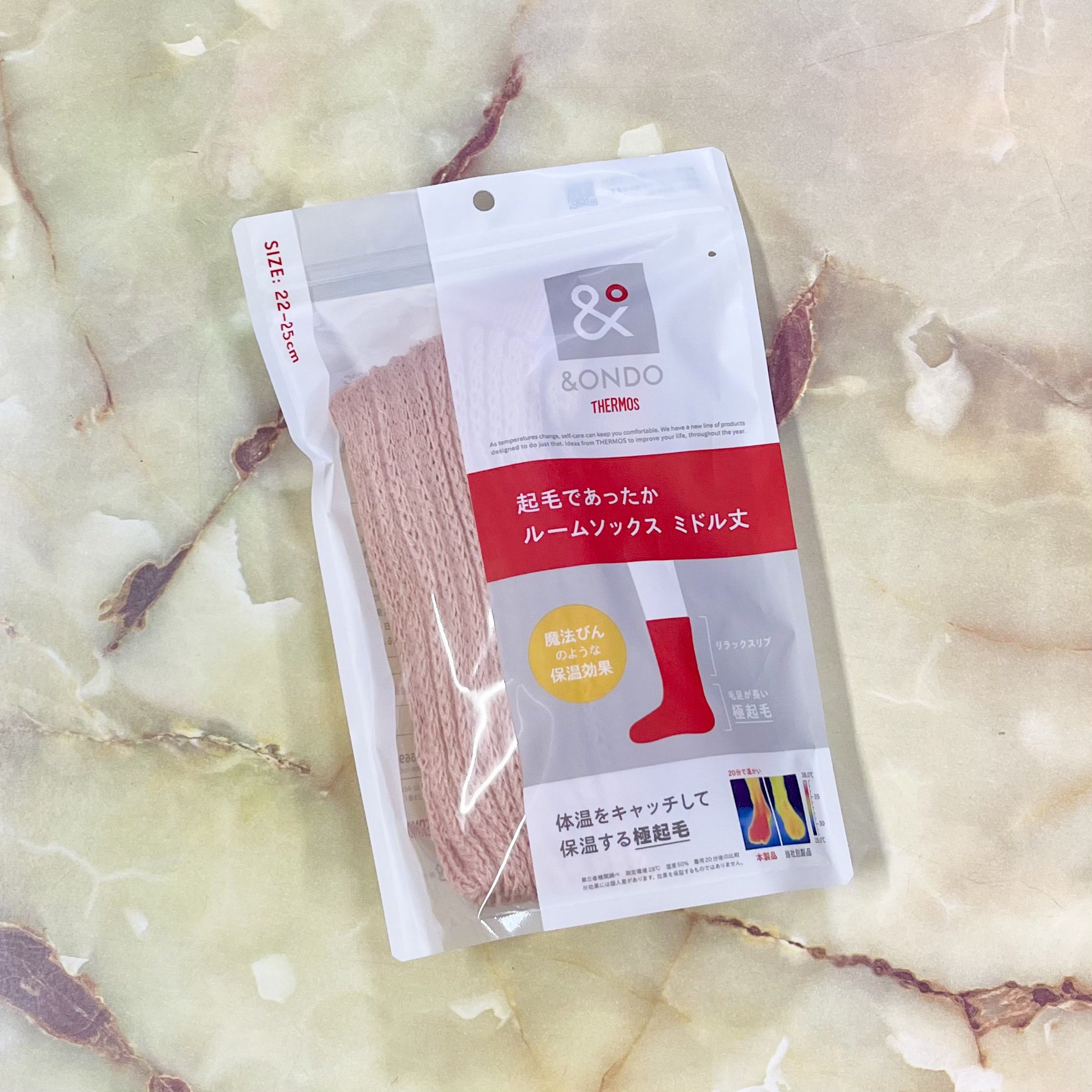 起毛であったかルームソックス/&ONDO/暖かい靴下を使ったクチコミ（2枚目）