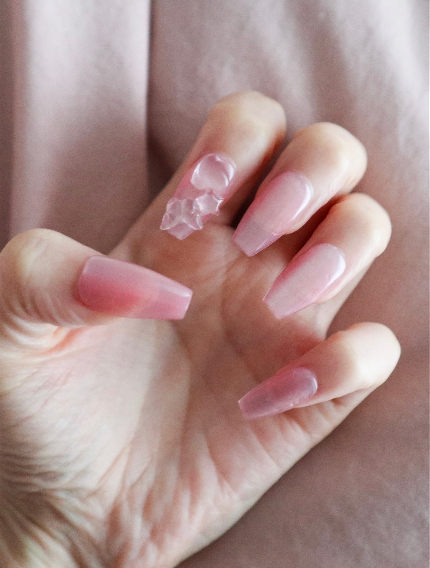 ネイルチップ(シールタイプ) Cherry Fizz/FINGER SUIT/ネイルチップ・パーツを使ったクチコミ（2枚目）