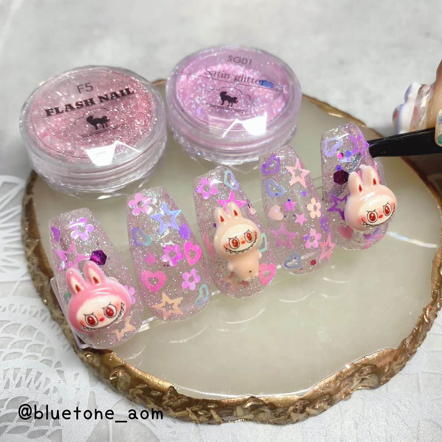 フラッシュパウダー/WSPT JAPAN/ネイル用品を使ったクチコミ（1枚目）