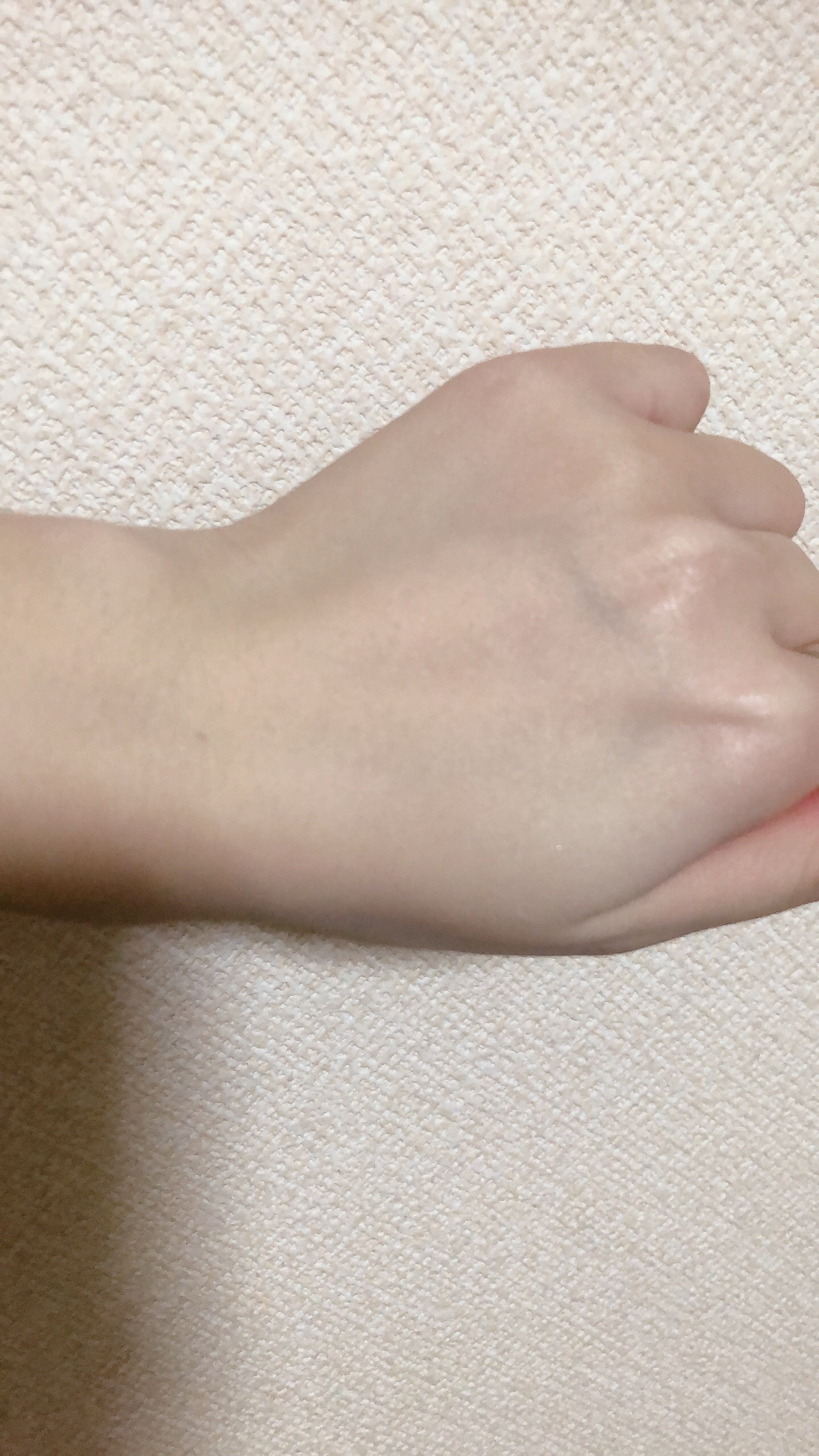 コンフォートスキン　ウェア/KANEBO/リキッドファンデーションを使ったクチコミ（3枚目）