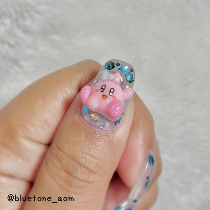 ⋆͛🦖⋆͛aomi on LIPS 「いつぞやのマイネイル!ブルーのホログラムにカービーを添えて…笑..」(4枚目)