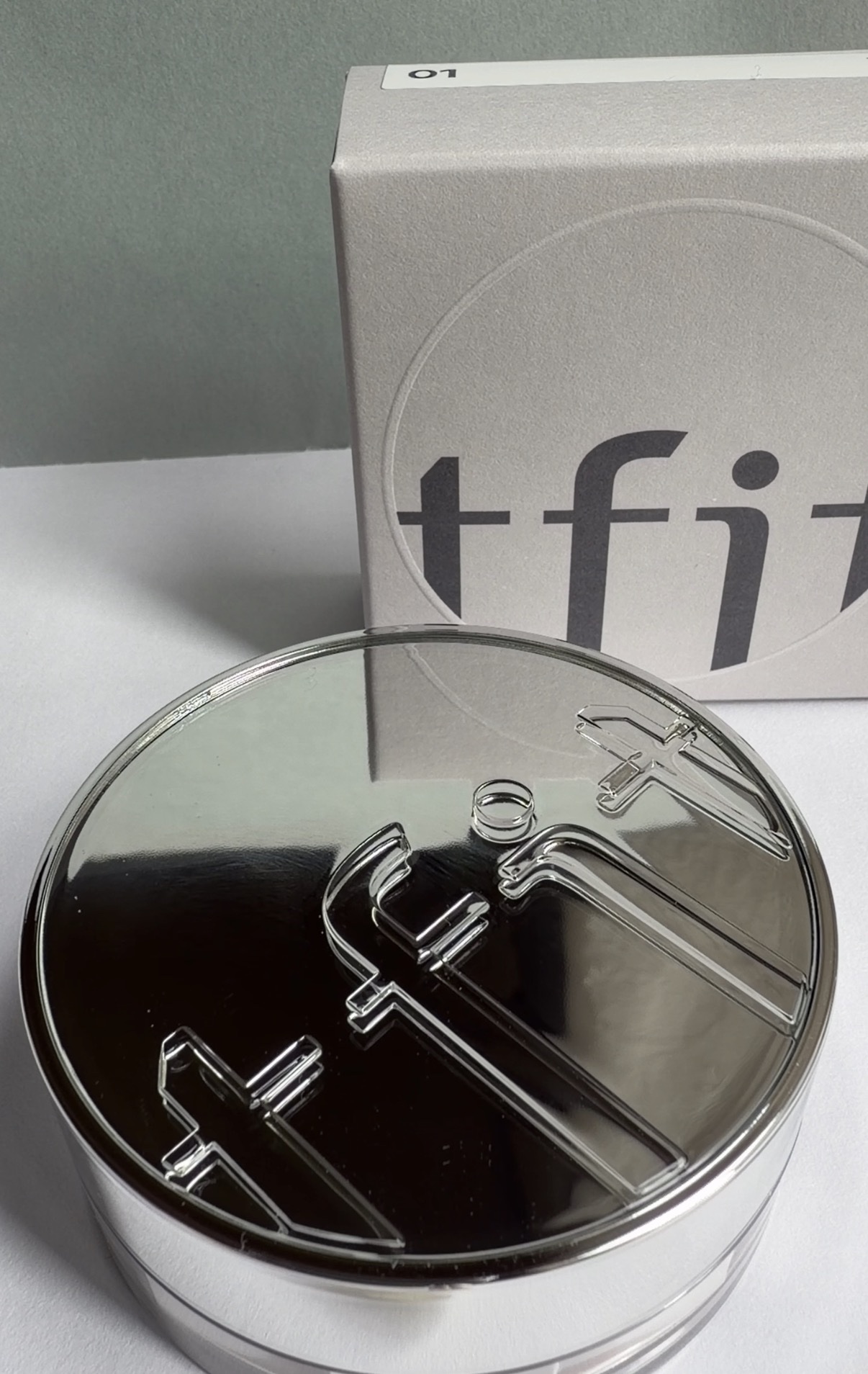 トランスルーセントセットフィニッシングパウダー 01ホワイト ミニ/TFIT/ルースパウダーを使ったクチコミ（2枚目）