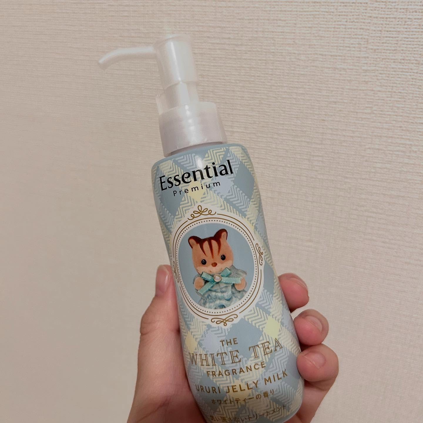 エッセンシャル プレミアム うるりジェリーミルク ホワイトティーの香り/エッセンシャル/ヘアミルクを使ったクチコミ（2枚目）