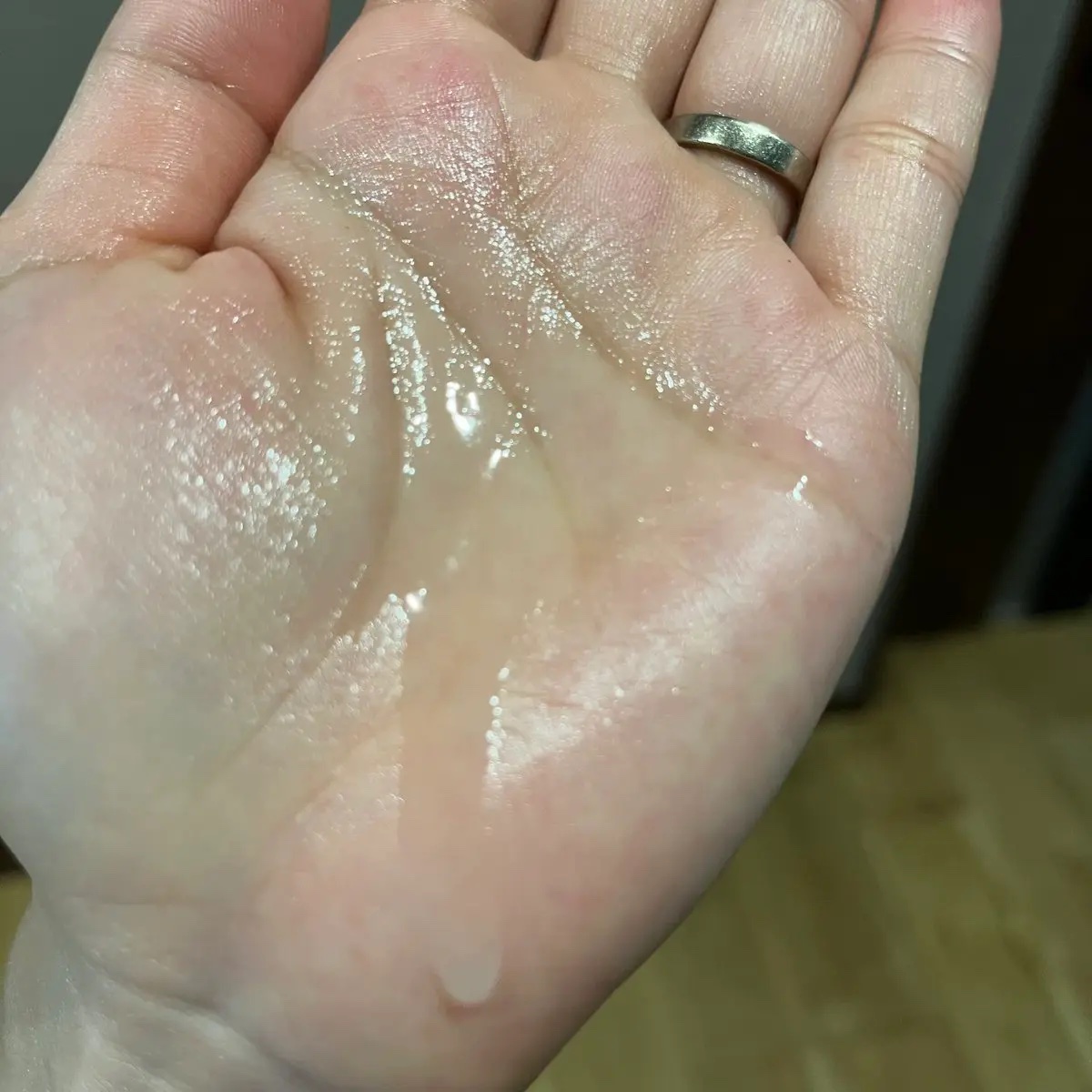 ダルバ ホワイトトリュフファーストスプレーセラム/ダルバ/ミスト状化粧水を使ったクチコミ（3枚目）