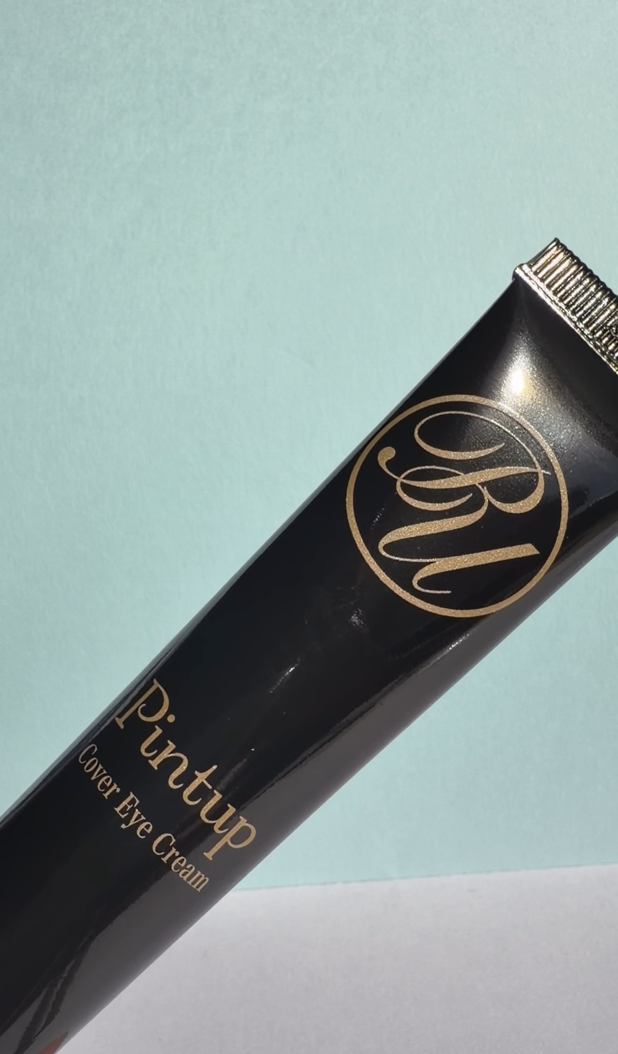 ピントアップ カバーアイクリーム/美顔/化粧下地を使ったクチコミ（3枚目）