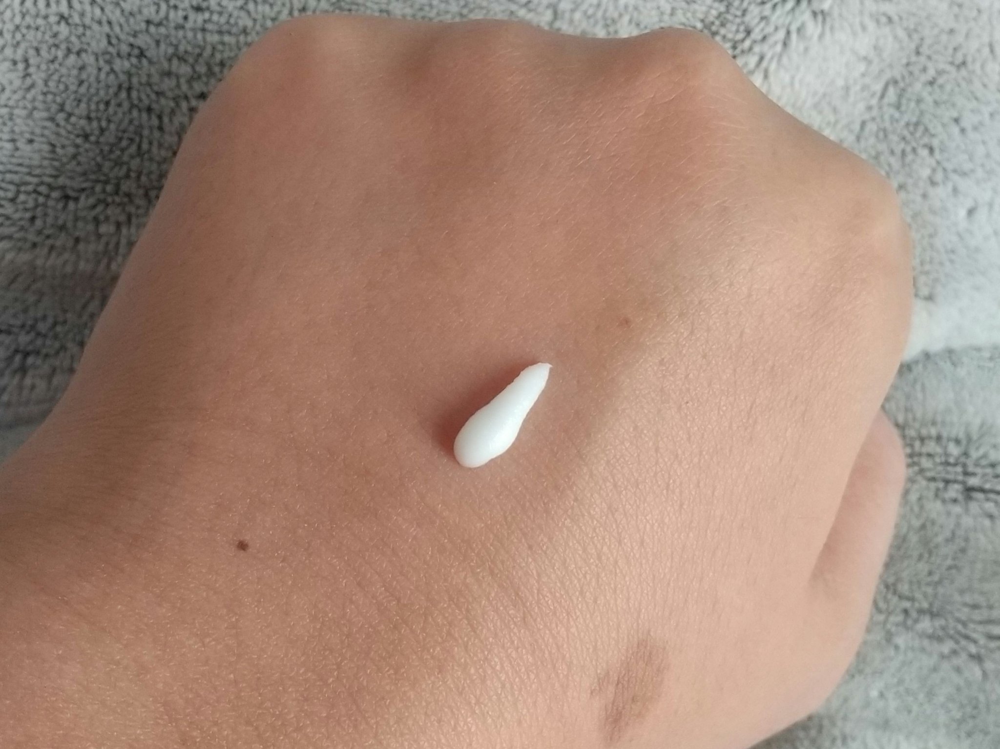 プロ・業務用 ハンドクリーム 天然ゆずの香り/プロ・業務用/ハンドクリームを使ったクチコミ（3枚目）