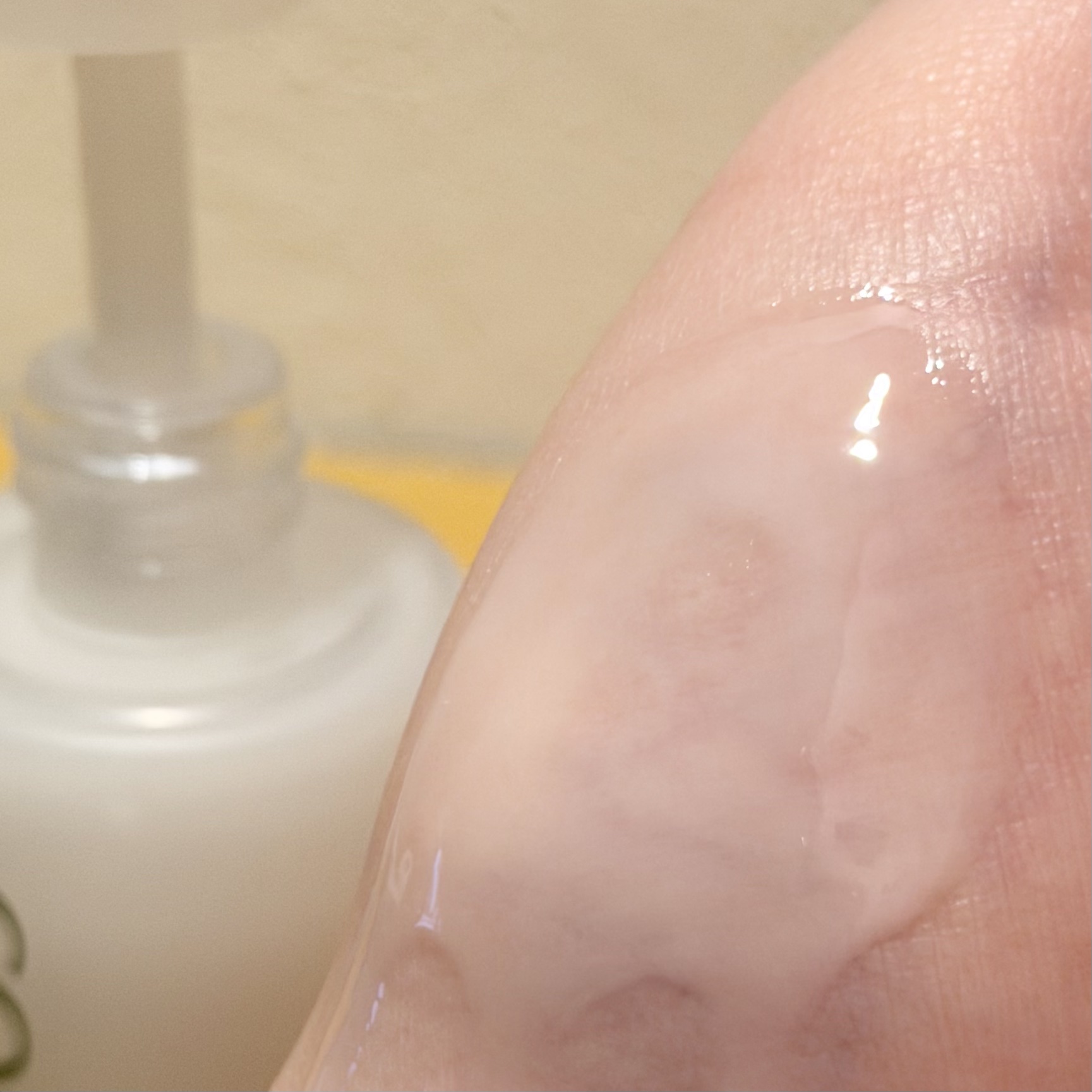 ディープモイスチャーセラム/coeternal/美容液を使ったクチコミ（2枚目）