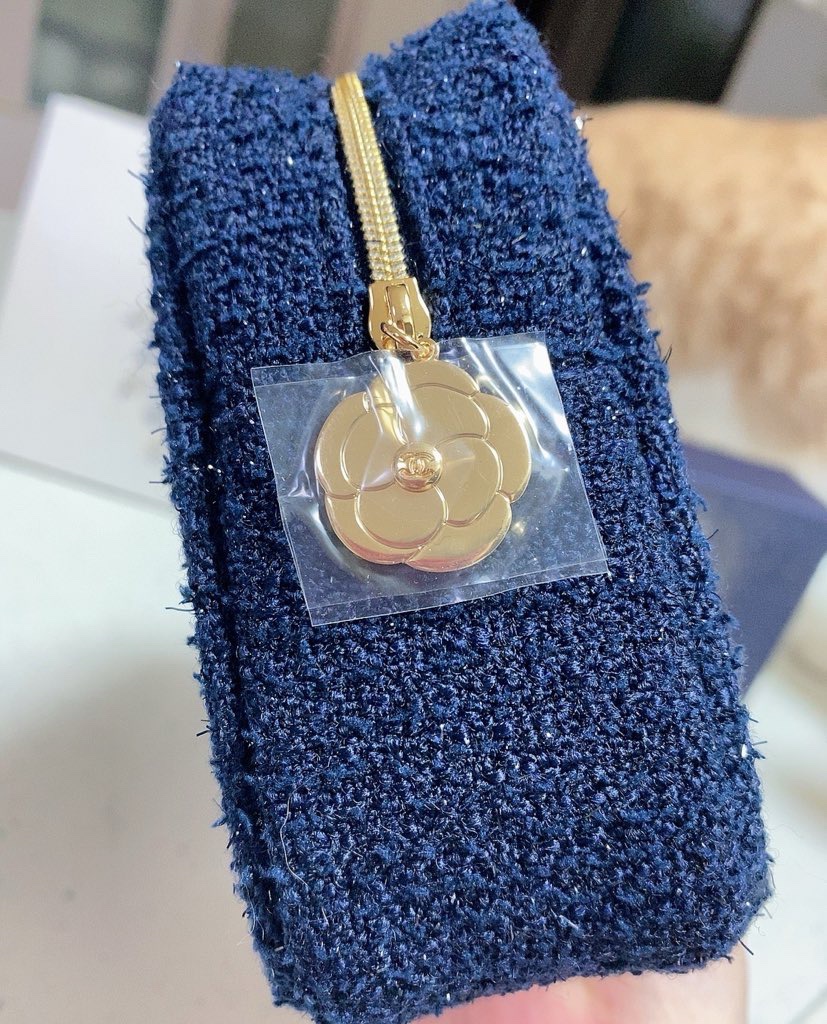 試してみた】シャネル リップ アンド ネイル ケア セット CHANELの