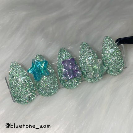 ⋆͛🦖⋆͛aomi on LIPS 「オリジナルフラッシュやわらかグリーン🧸💚いい感じにやわらかい感..」(7枚目)