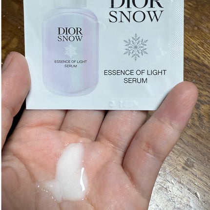 ディオール スノー エッセンス オブ ライト セラム /Dior/美容液を使ったクチコミ(3枚目)