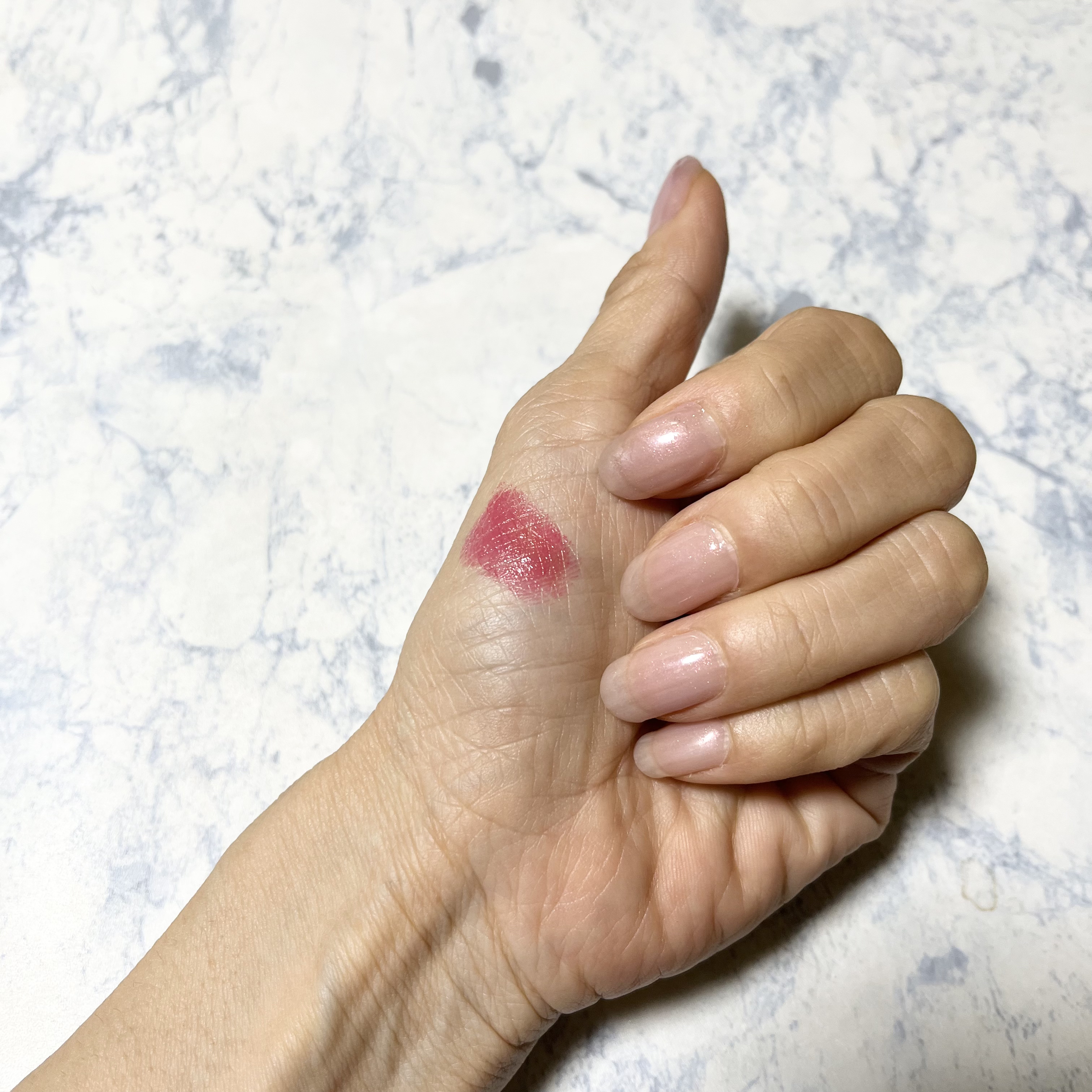 プラチナム 顔色アップ ラスティングルージュ/エルシア/口紅を使ったクチコミ（2枚目）