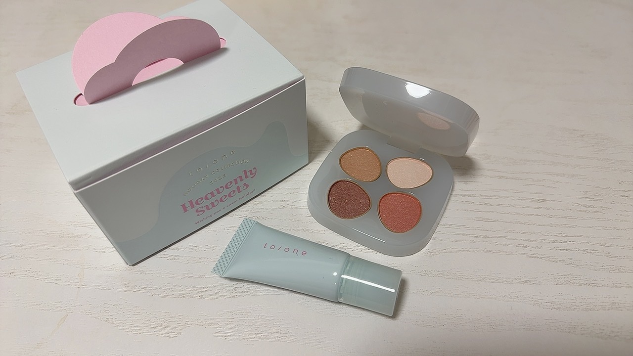 to/one トーン ヘブンリー スイーツボックス Like a Fairytale＆Salted Toffeeのクチコミ「to/one　ヘブンリースイーツボックス

biopleでトーンのコフレ可愛すぎて衝動買い。
.....」（1枚目）