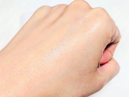 ラディアンスメイクアップブースティングプレップ/hince/化粧下地を使ったクチコミ(3枚目)