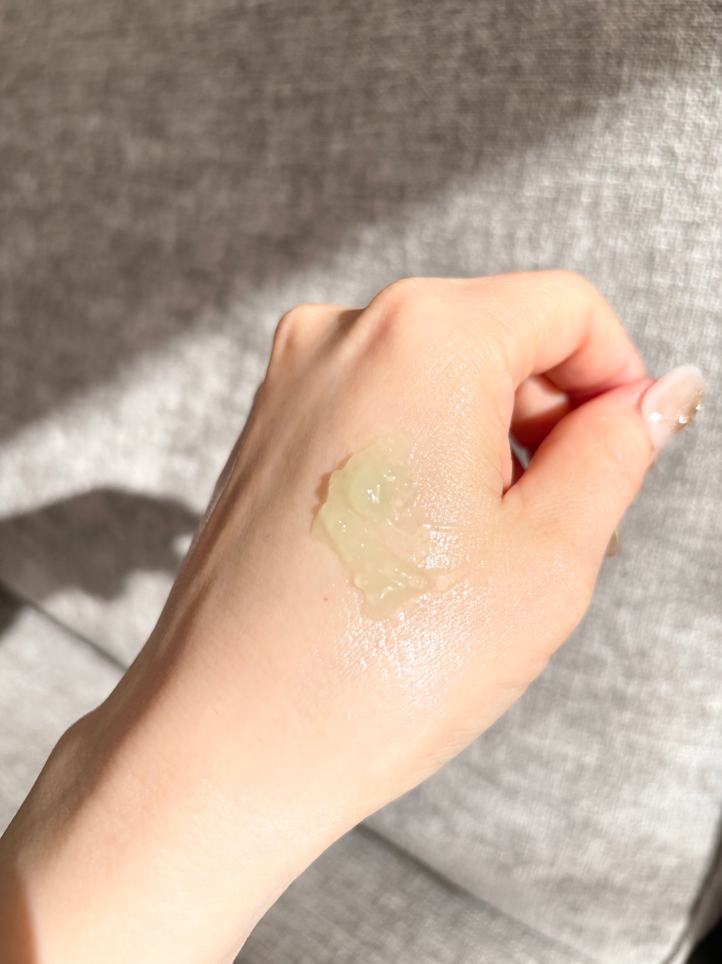 つや子 on LIPS 「アスニア様からいただきました🤍Qoo10で10月に日本上陸した..」(8枚目)