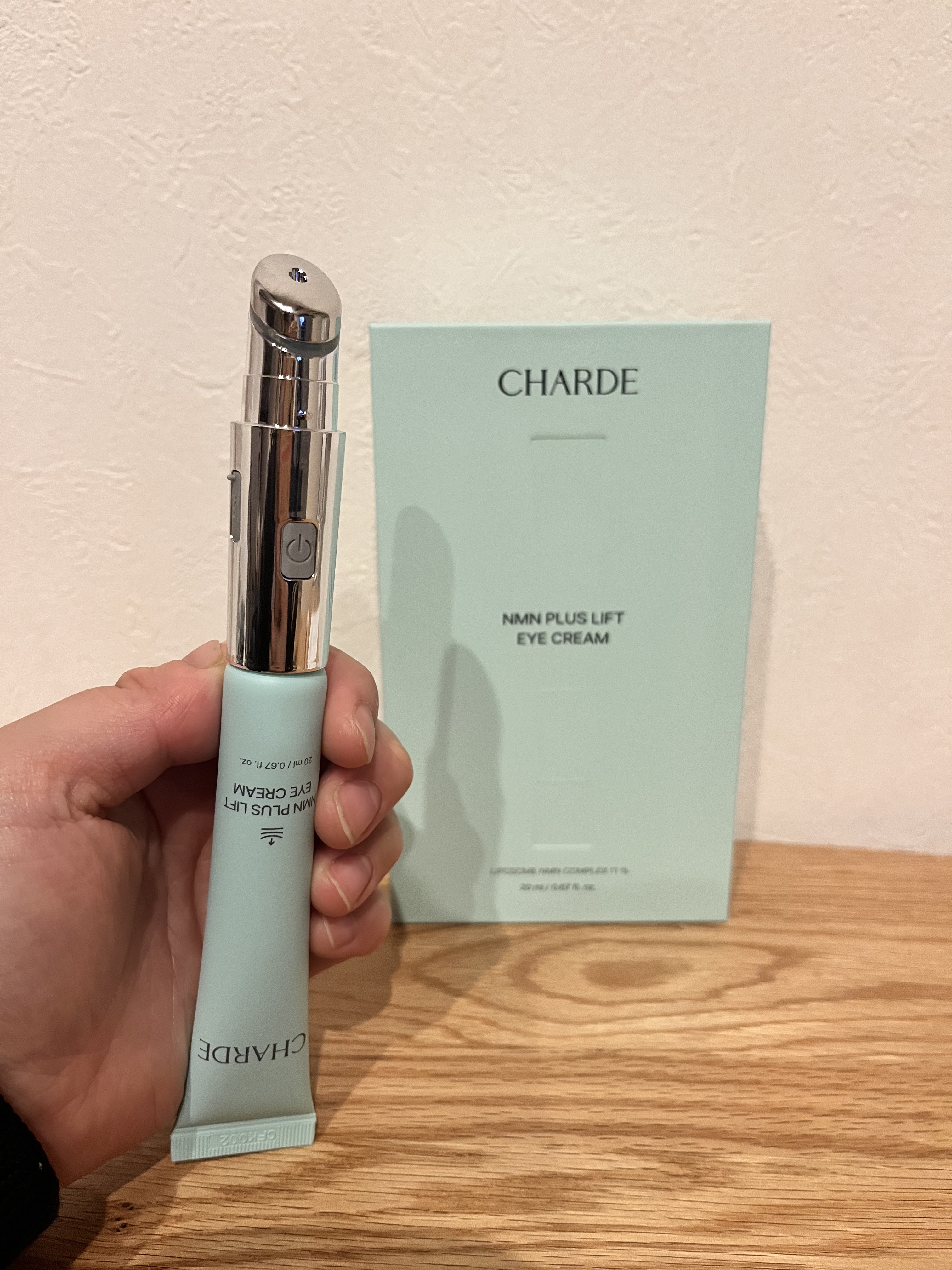 NMNプラスリフトアイクリーム/CHARDE/アイケア・アイクリームを使ったクチコミ（3枚目）