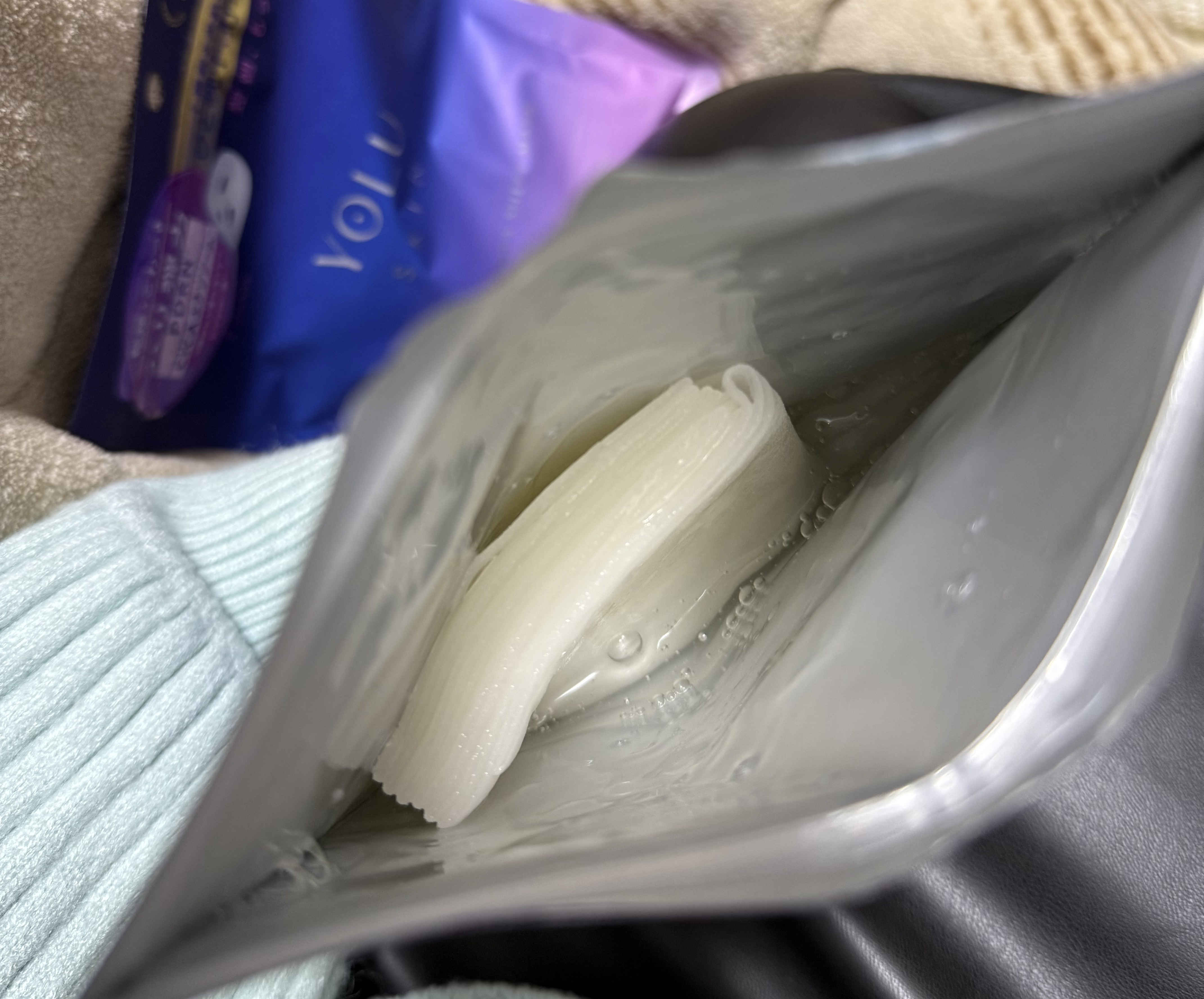 ヨル　スキン　オーバーナイト　ハイドラシートマスク　クリア/YOLU/シートマスク・パックを使ったクチコミ（2枚目）