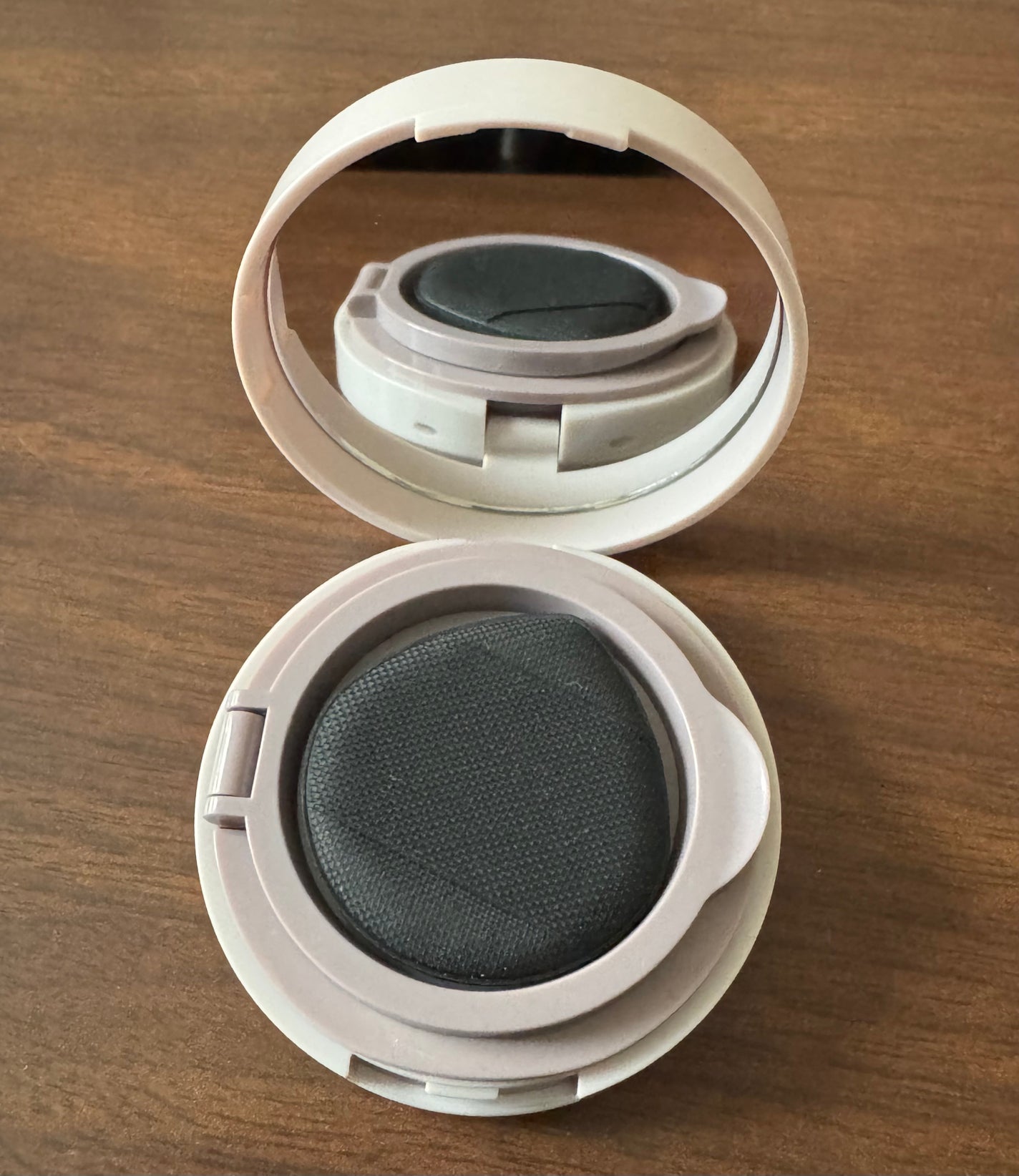 スーン クッションコンシーラー /エリザベス/クッションファンデーションを使ったクチコミ(3枚目)